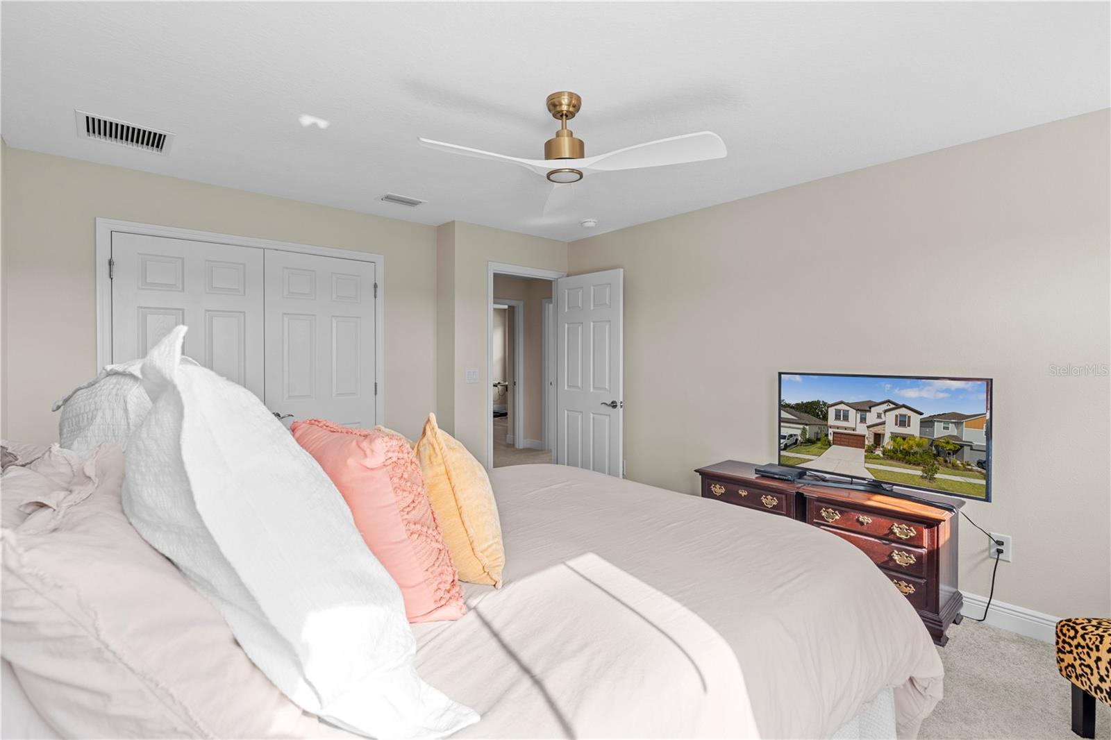 Image 53 of 71 For 14868 Summer Branch Drive