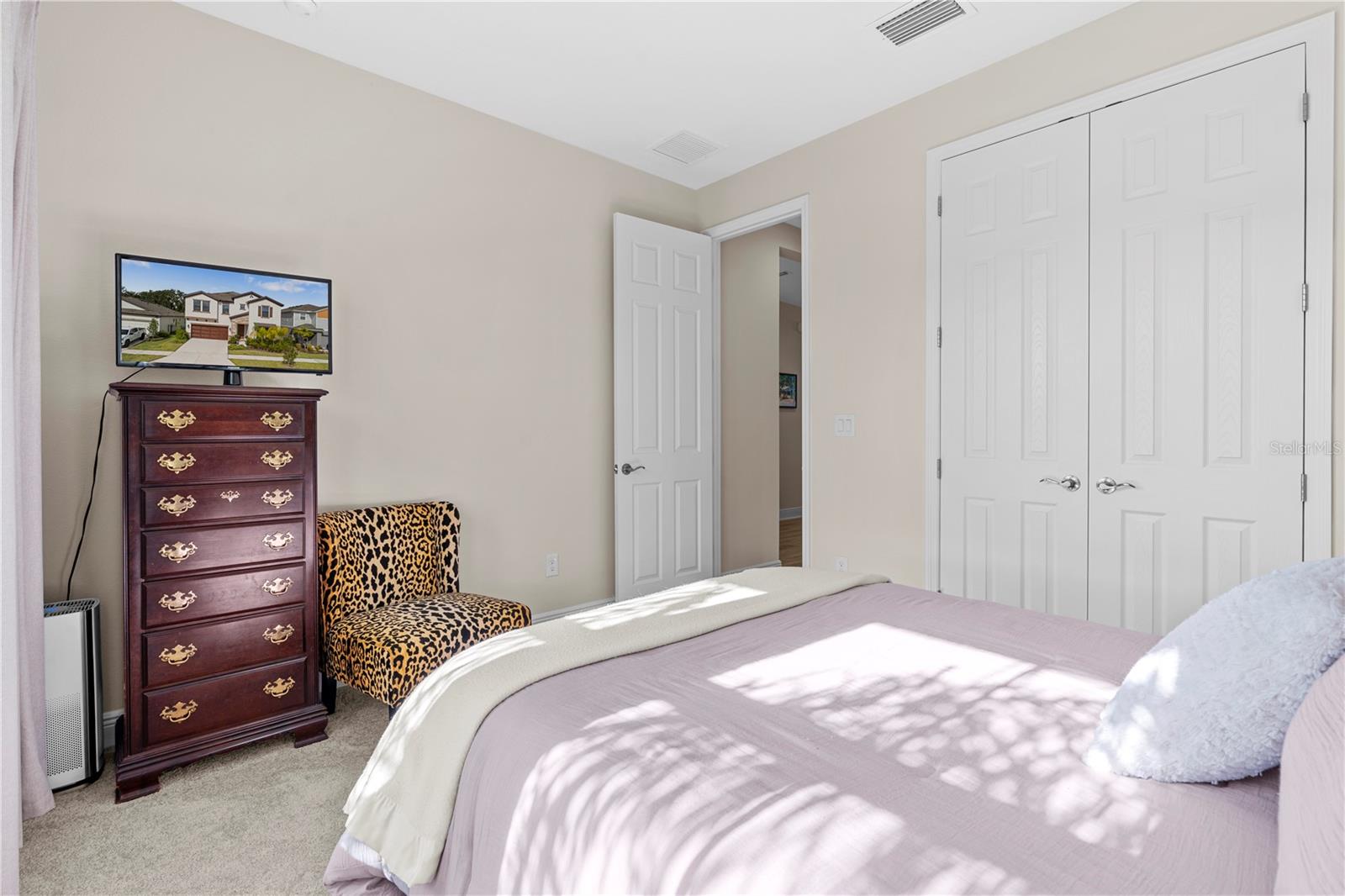 Image 7 of 71 For 14868 Summer Branch Drive