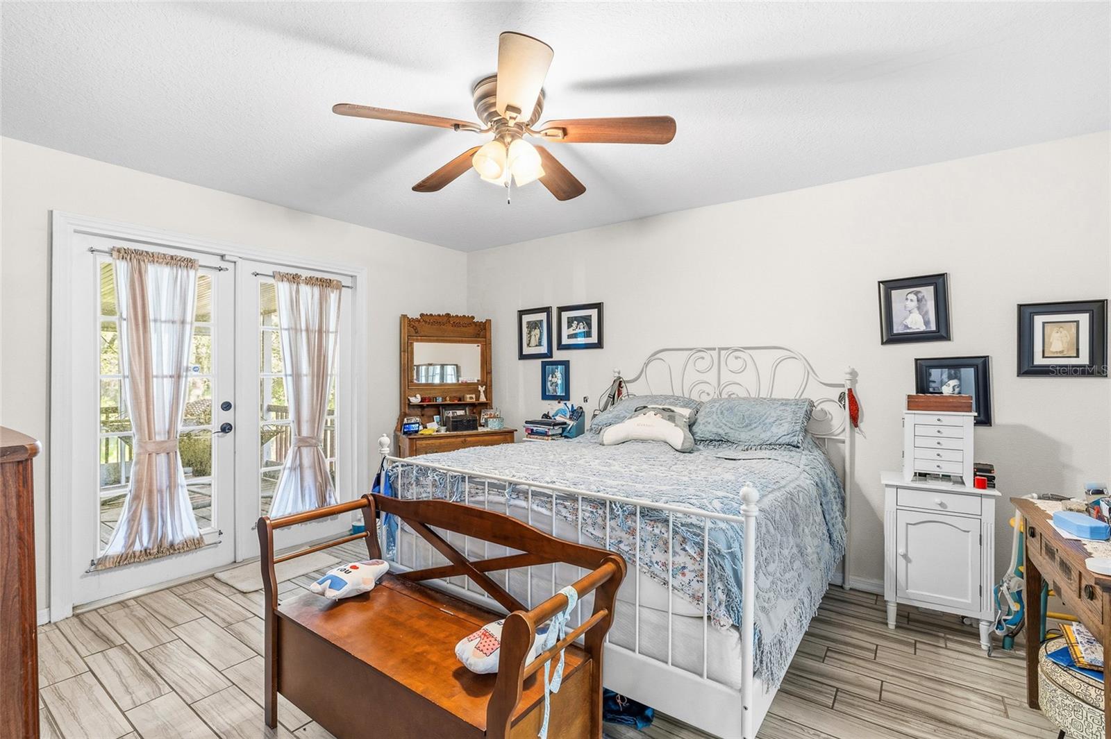 Image 23 of 42 For 24437 Painter Drive