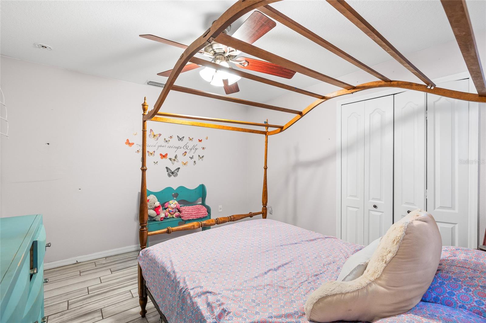 Image 26 of 42 For 24437 Painter Drive