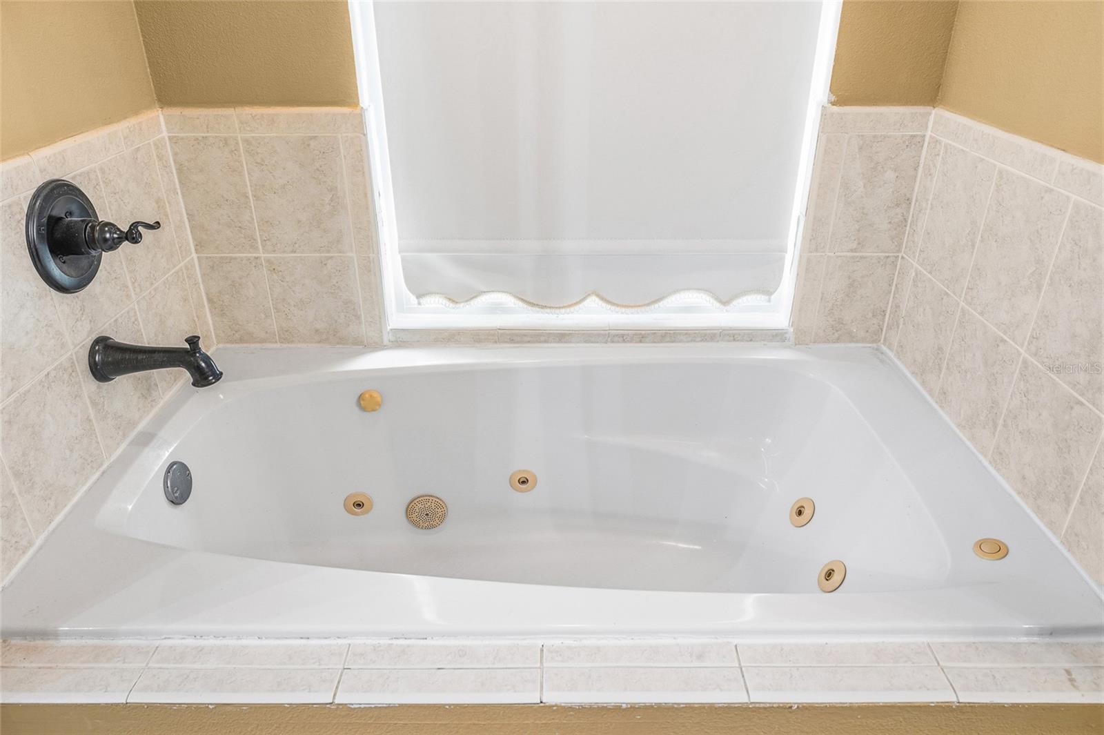 Image 29 of 42 For 24437 Painter Drive