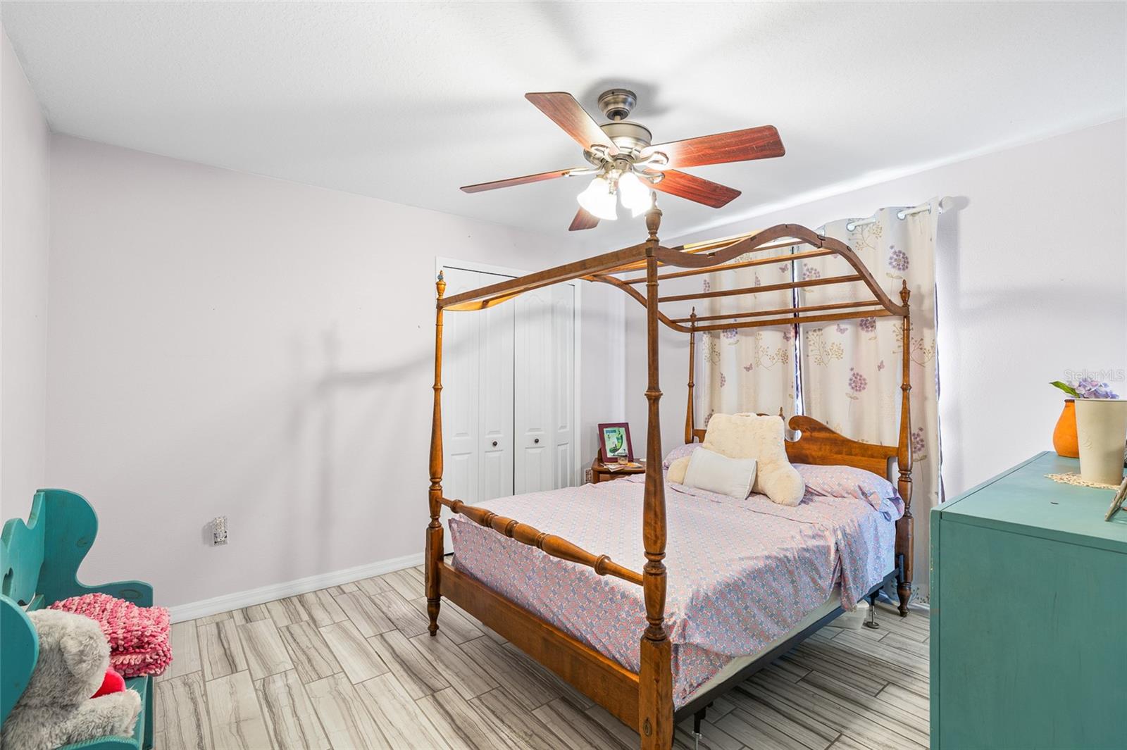 Image 33 of 42 For 24437 Painter Drive