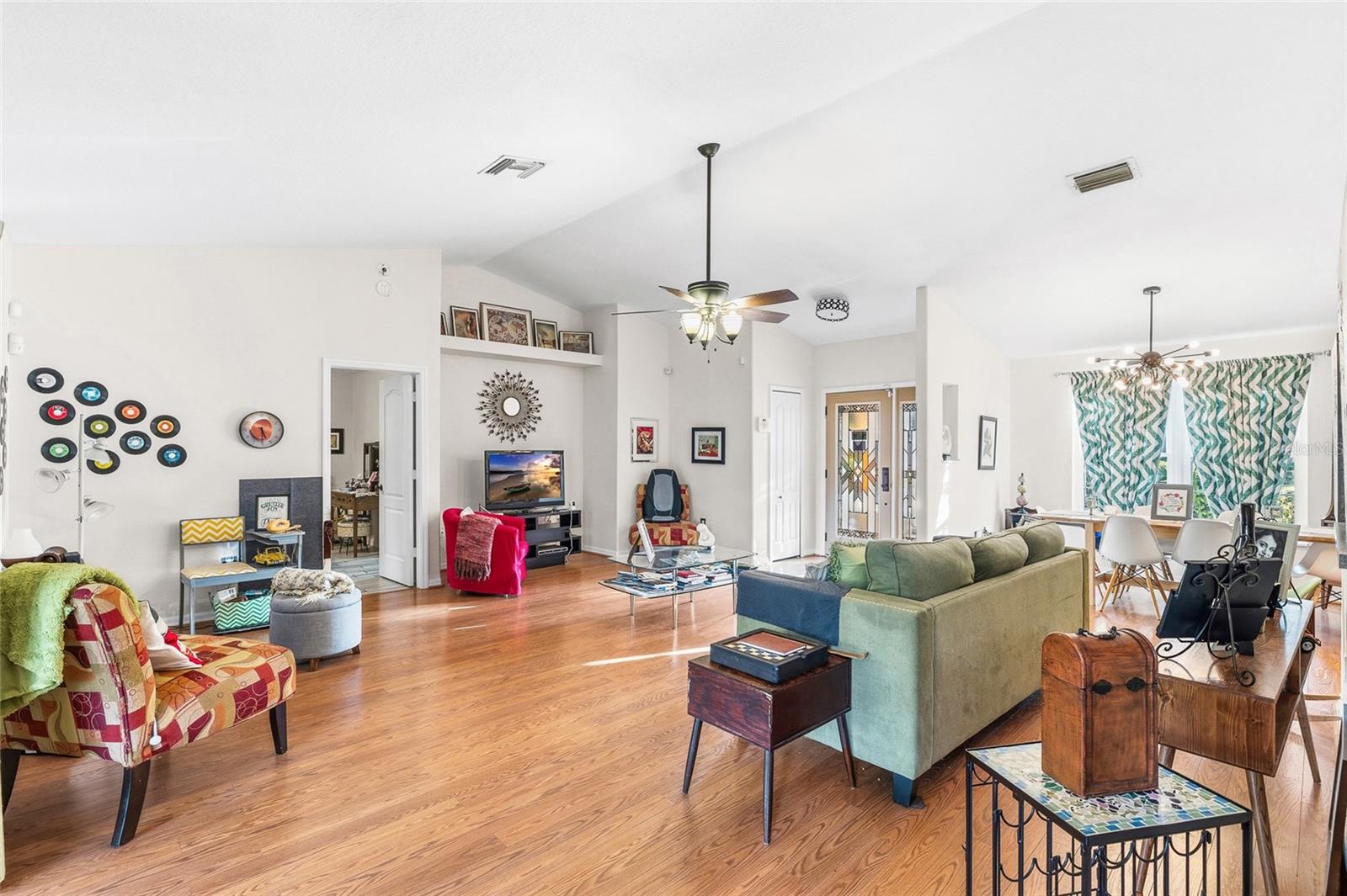 Image 6 of 42 For 24437 Painter Drive