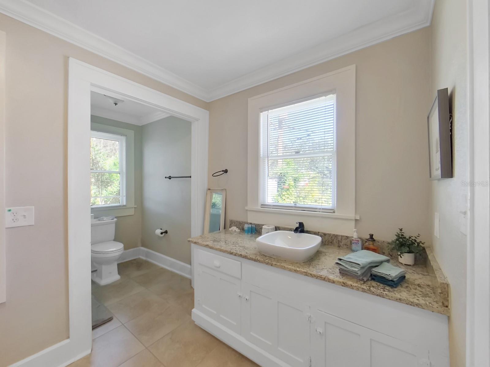 Image 18 of 42 For 614 8th Street N