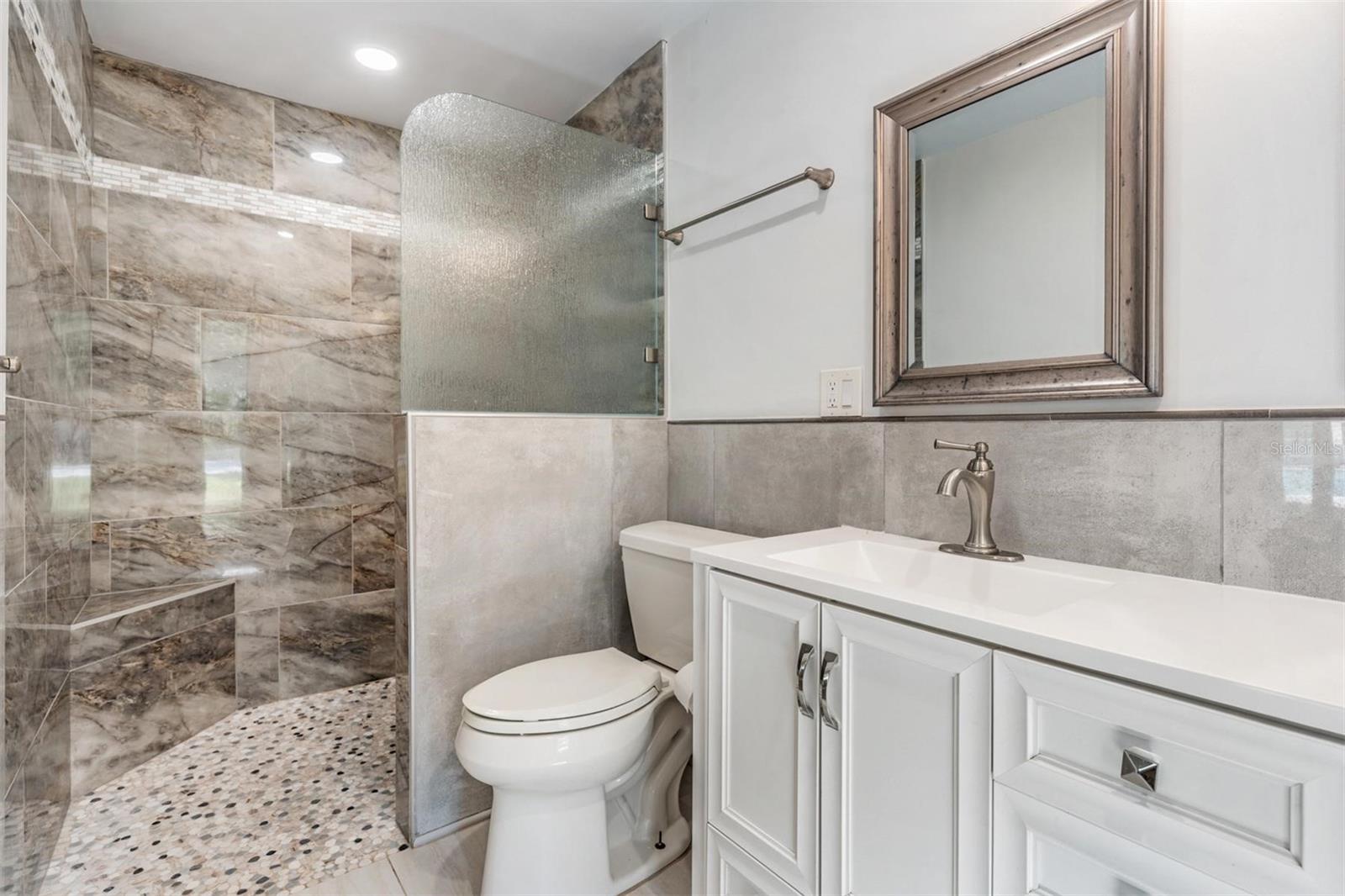 Listing photo id 11 for 1770 Braxton Bragg Lane