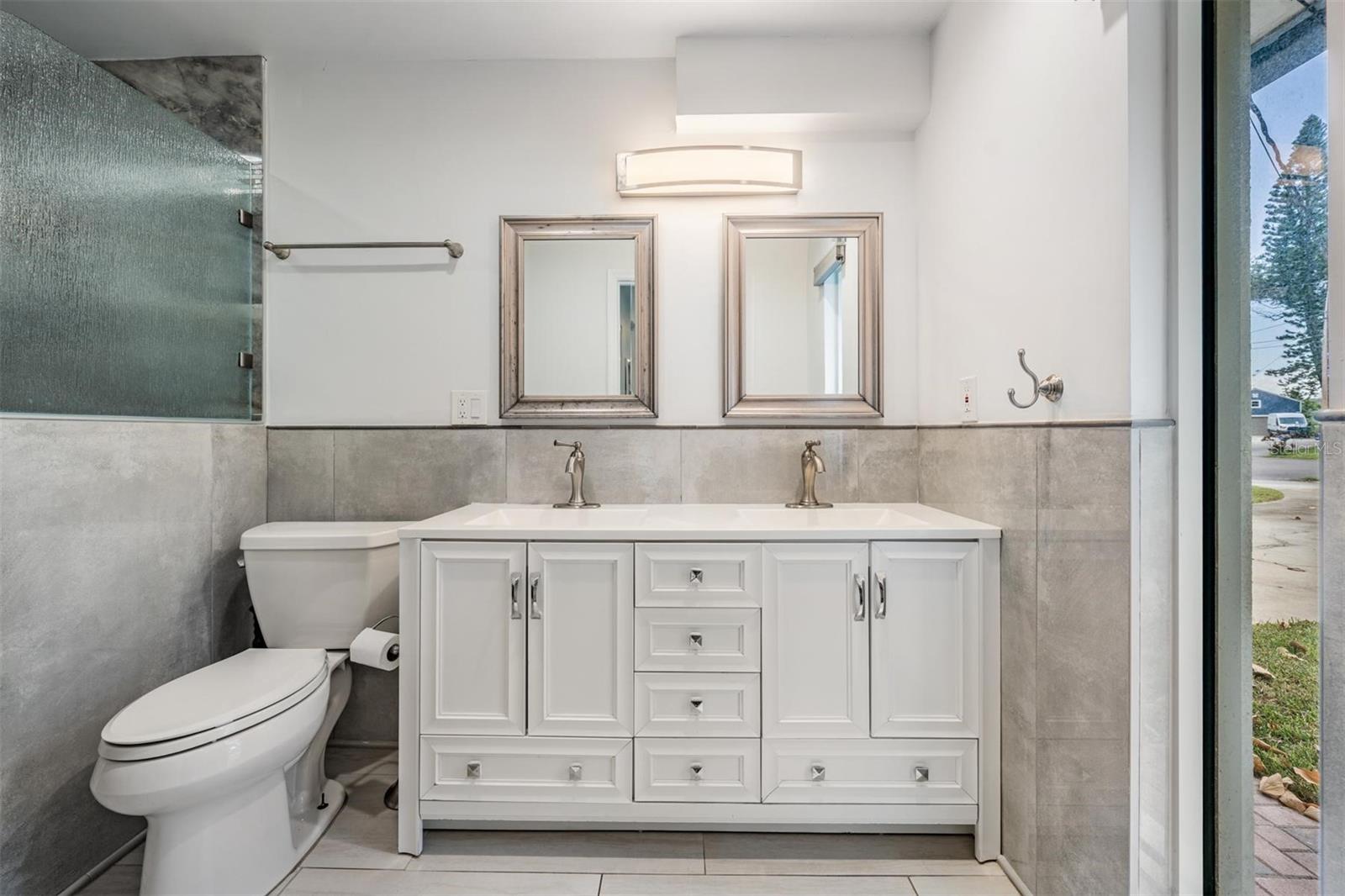 Listing photo id 12 for 1770 Braxton Bragg Lane