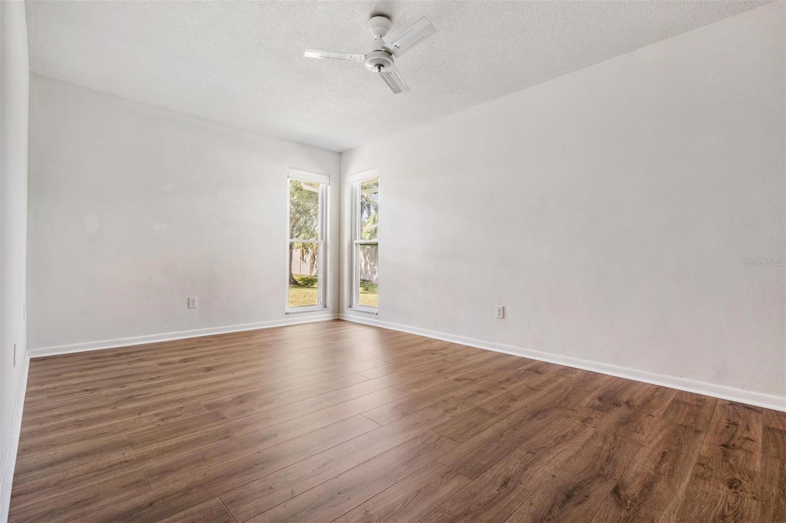 Listing photo id 15 for 1770 Braxton Bragg Lane