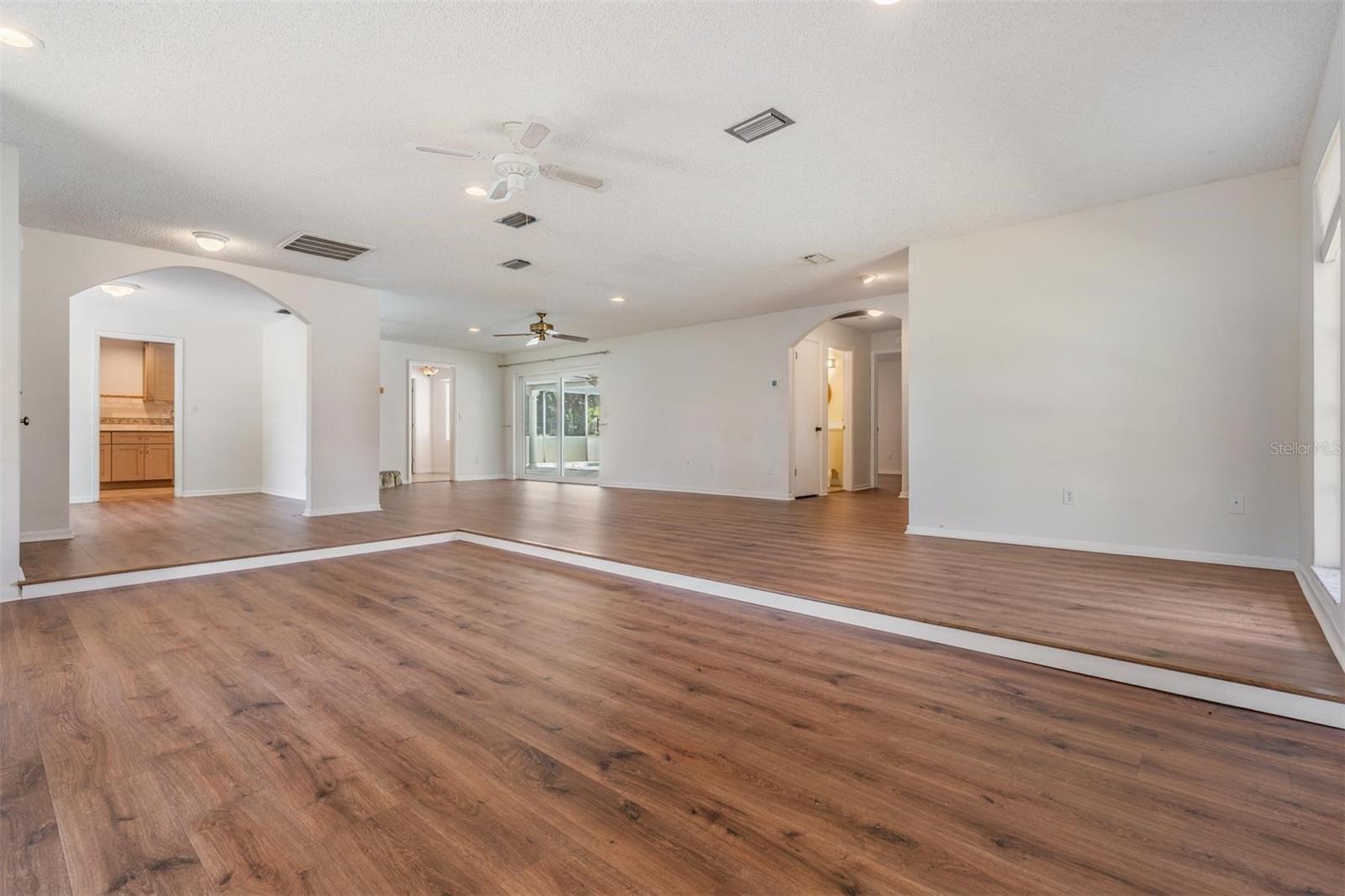 Listing photo id 20 for 1770 Braxton Bragg Lane