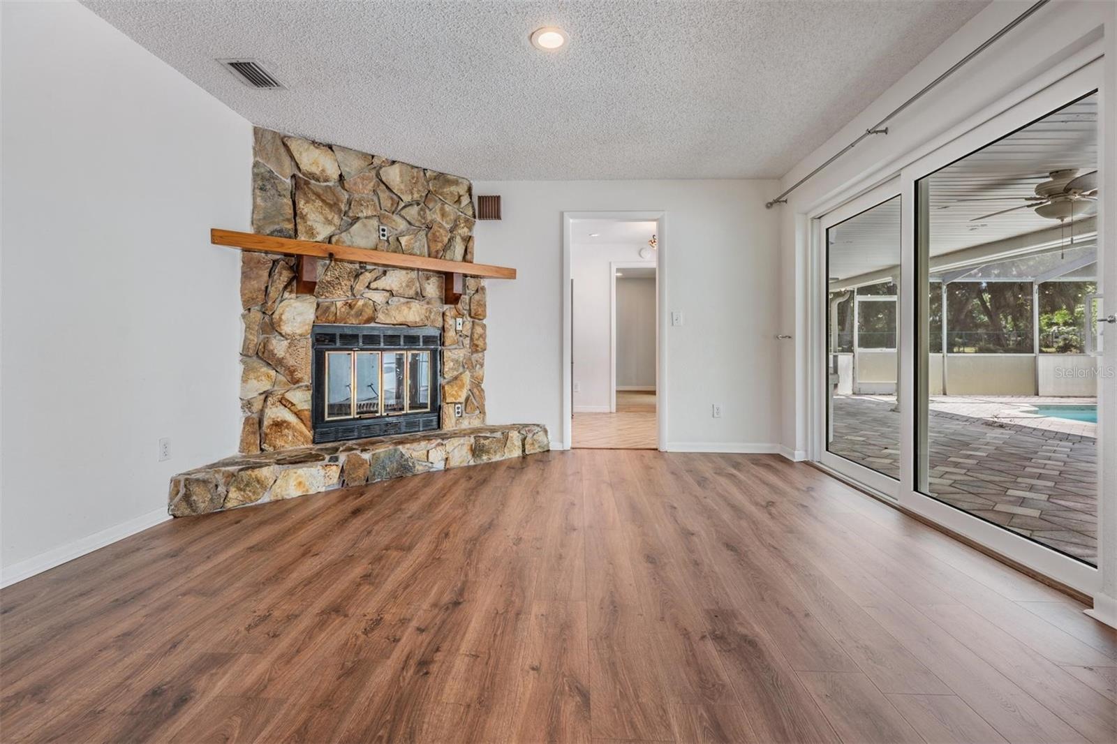 Listing photo id 24 for 1770 Braxton Bragg Lane