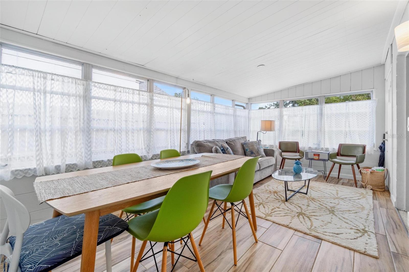 Image 11 of 27 For 3626 17th Street N