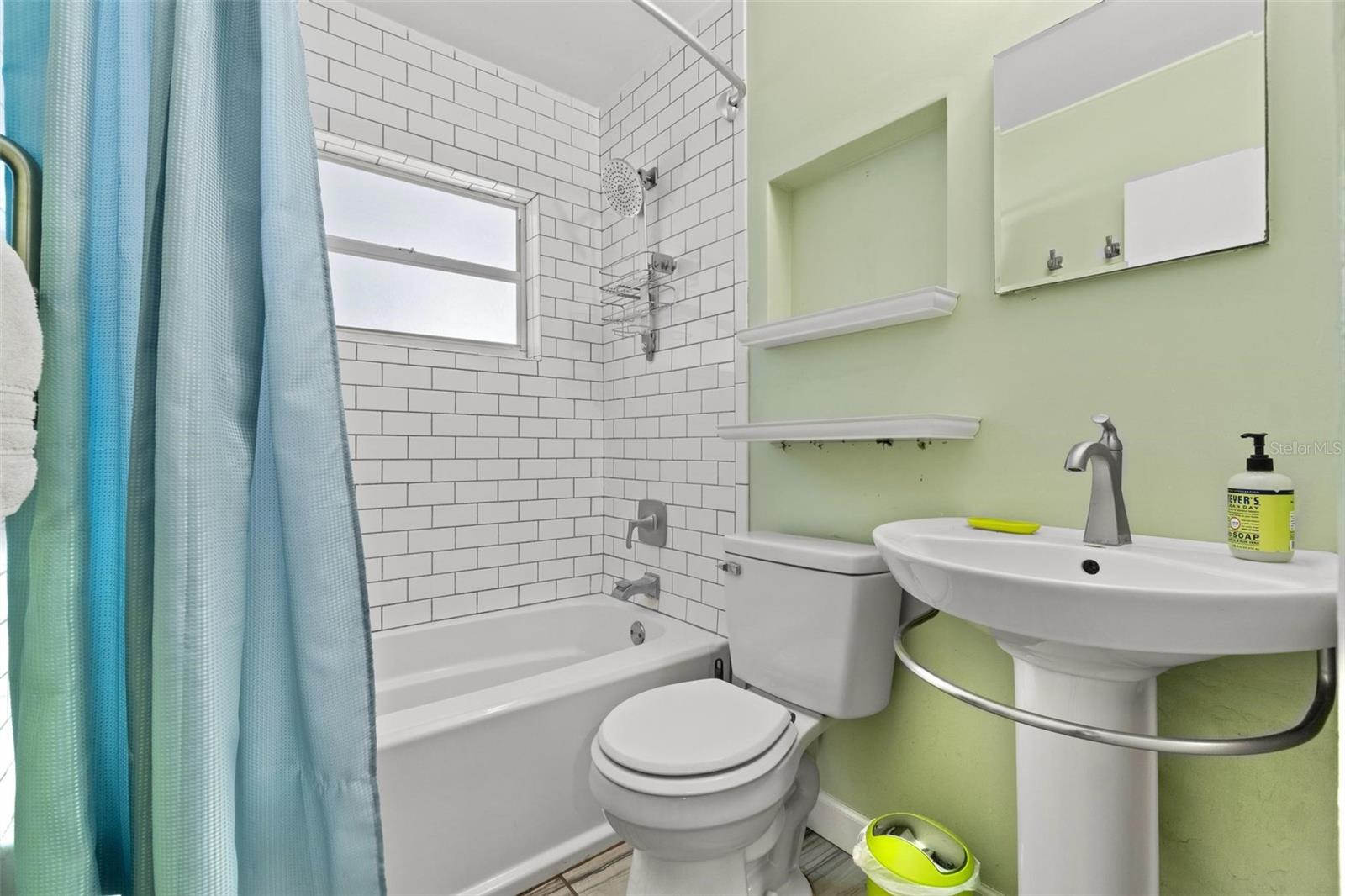 Image 15 of 27 For 3626 17th Street N