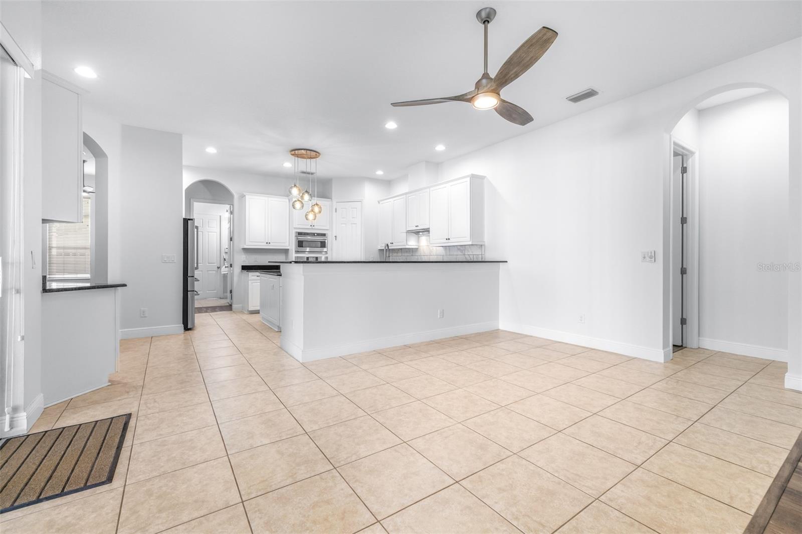 Image 12 of 78 For 8919 Crystal Creek Court