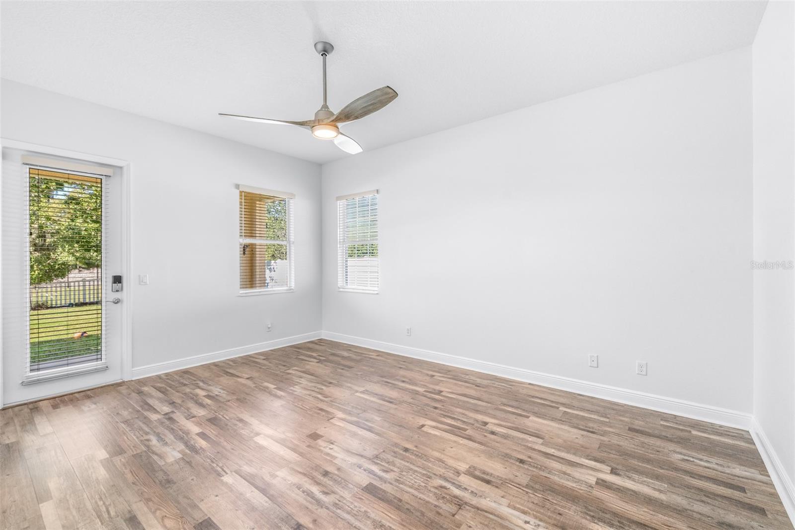 Image 27 of 78 For 8919 Crystal Creek Court