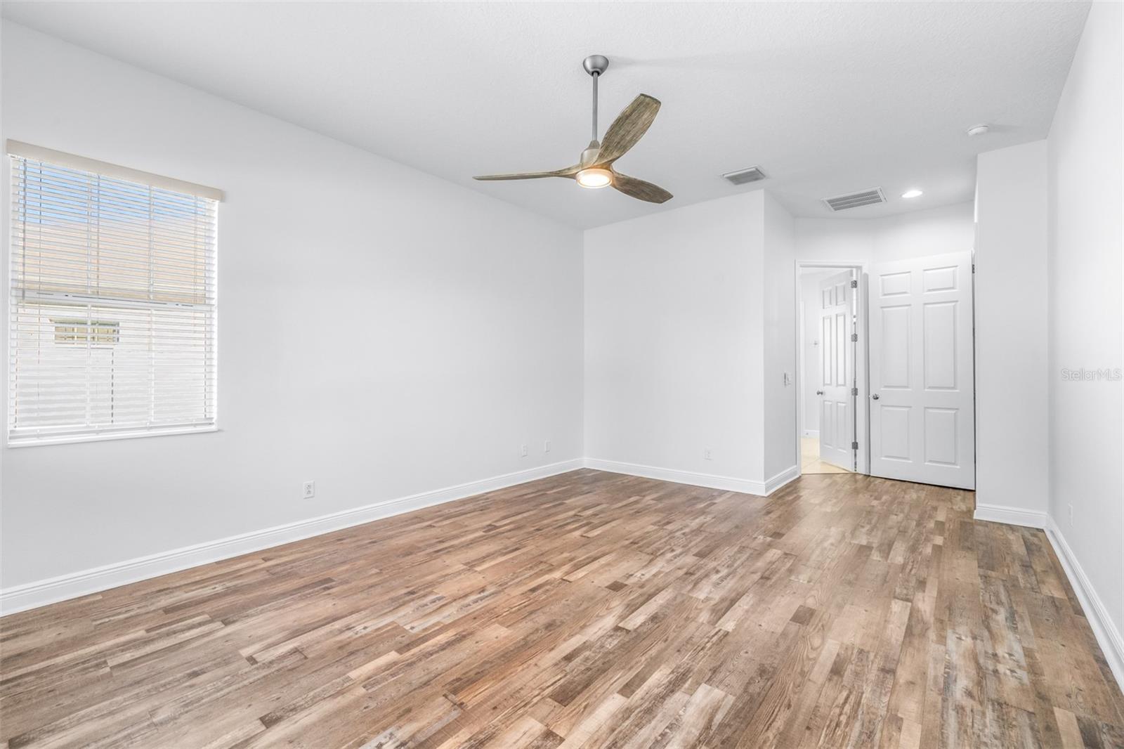 Image 29 of 78 For 8919 Crystal Creek Court