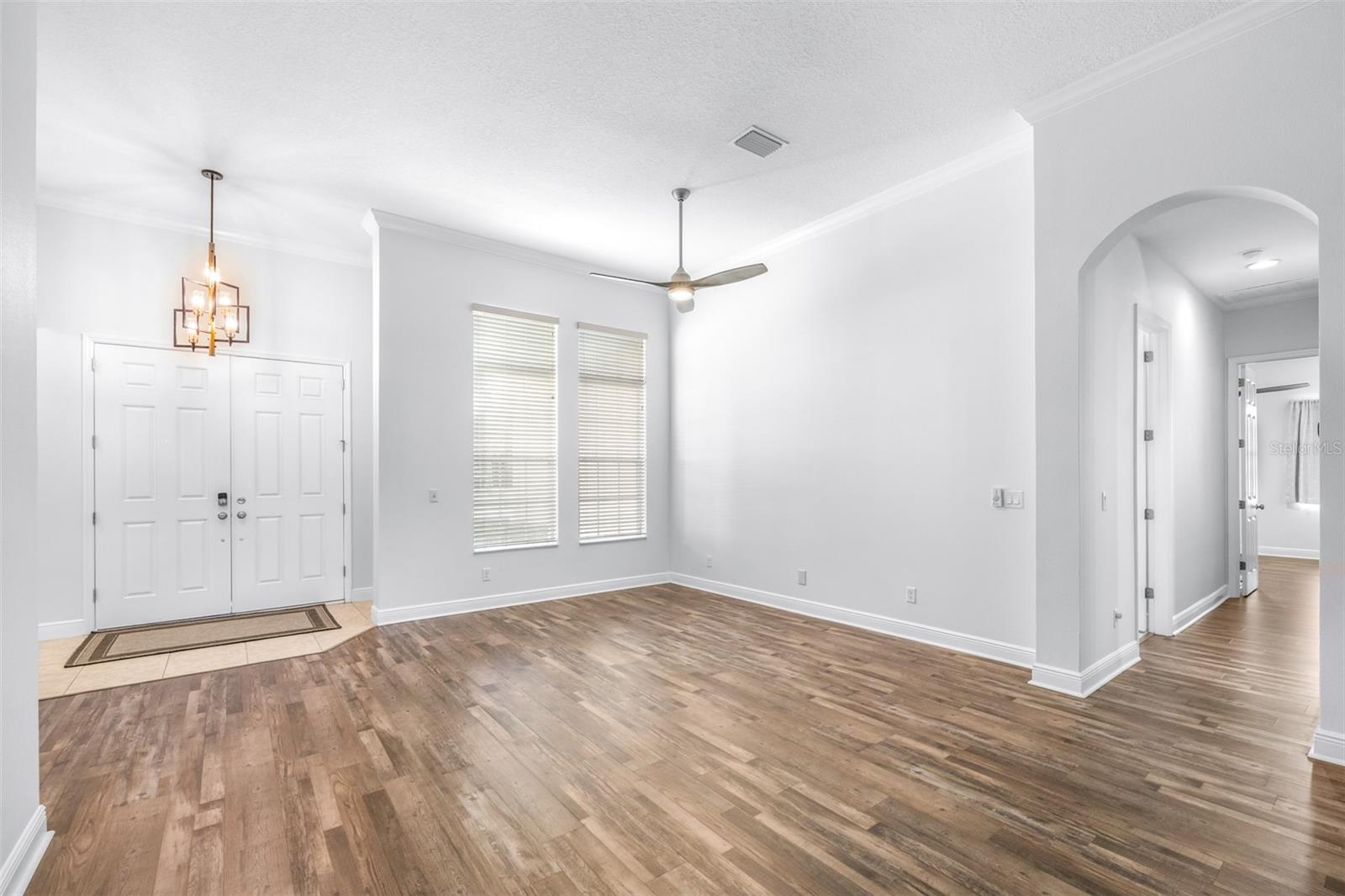 Image 7 of 78 For 8919 Crystal Creek Court