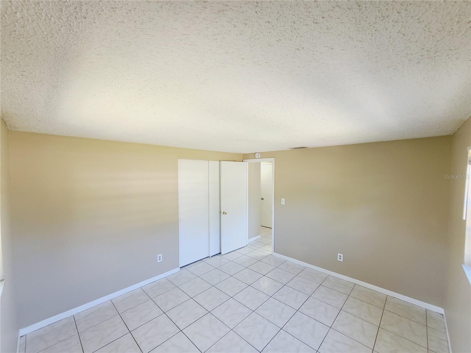 Image 28 of 36 For 4747 15th Avenue S