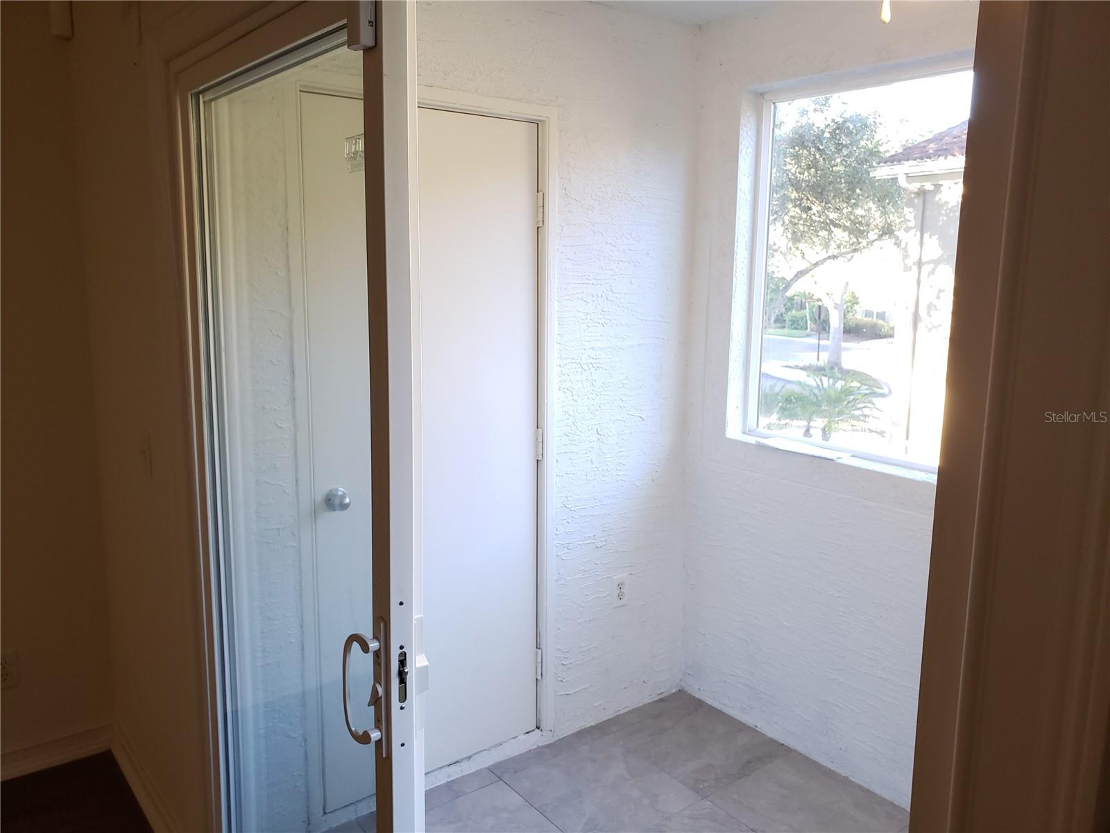 Image 7 of 20 For 15215 Amberly Drive 208