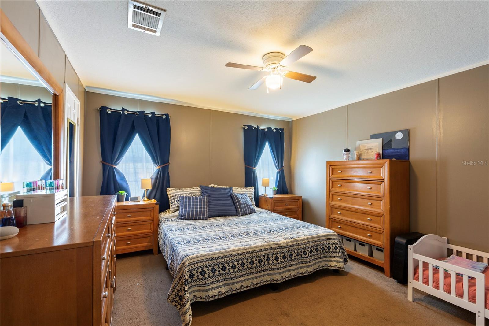 Image 10 of 20 For 12804 Cliffside Place