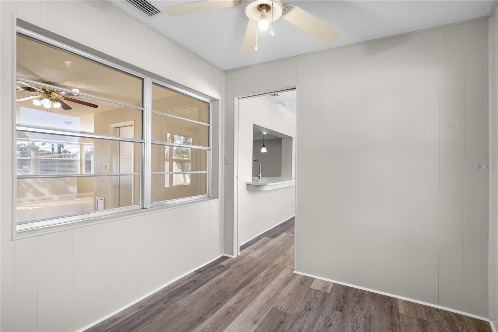 Image 23 of 50 For 9318 1st Street N