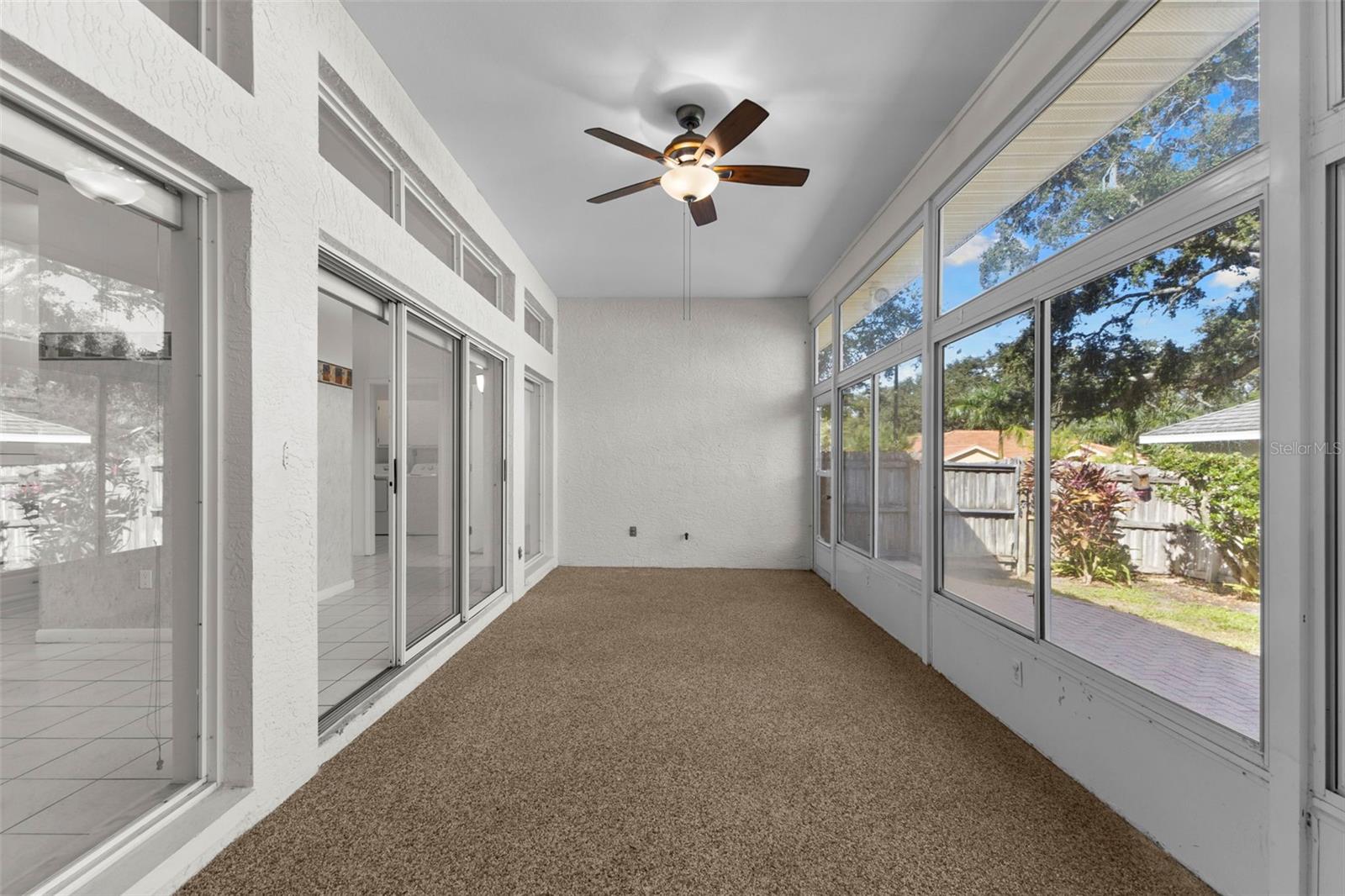 Image 38 of 55 For 642 Weathersfield Drive