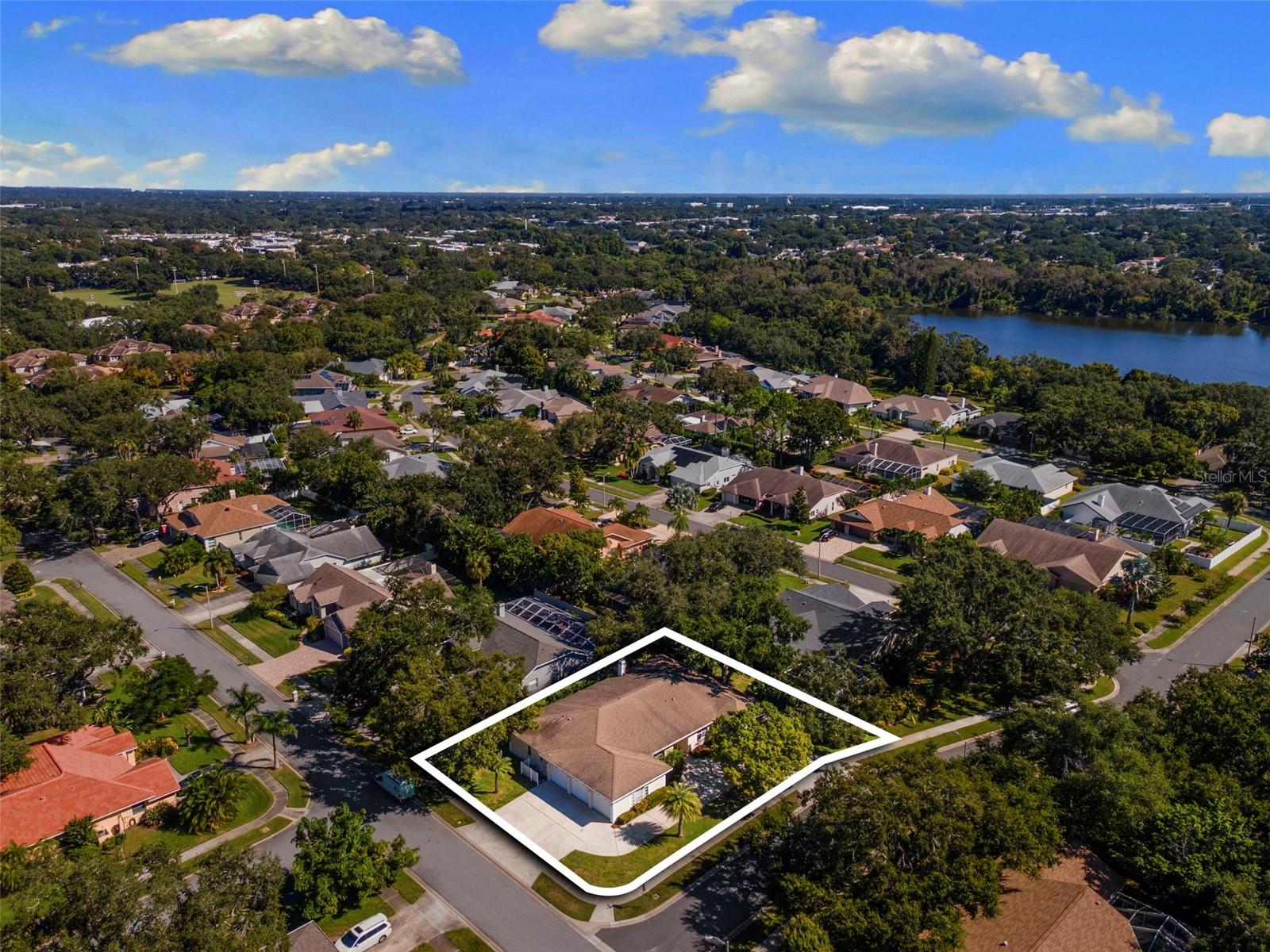 Image 53 of 55 For 642 Weathersfield Drive