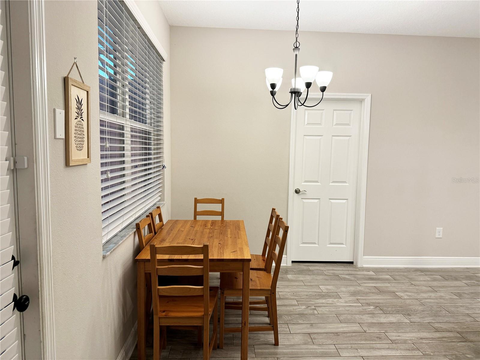 Image 16 of 64 For 12526 Rangeland Boulevard