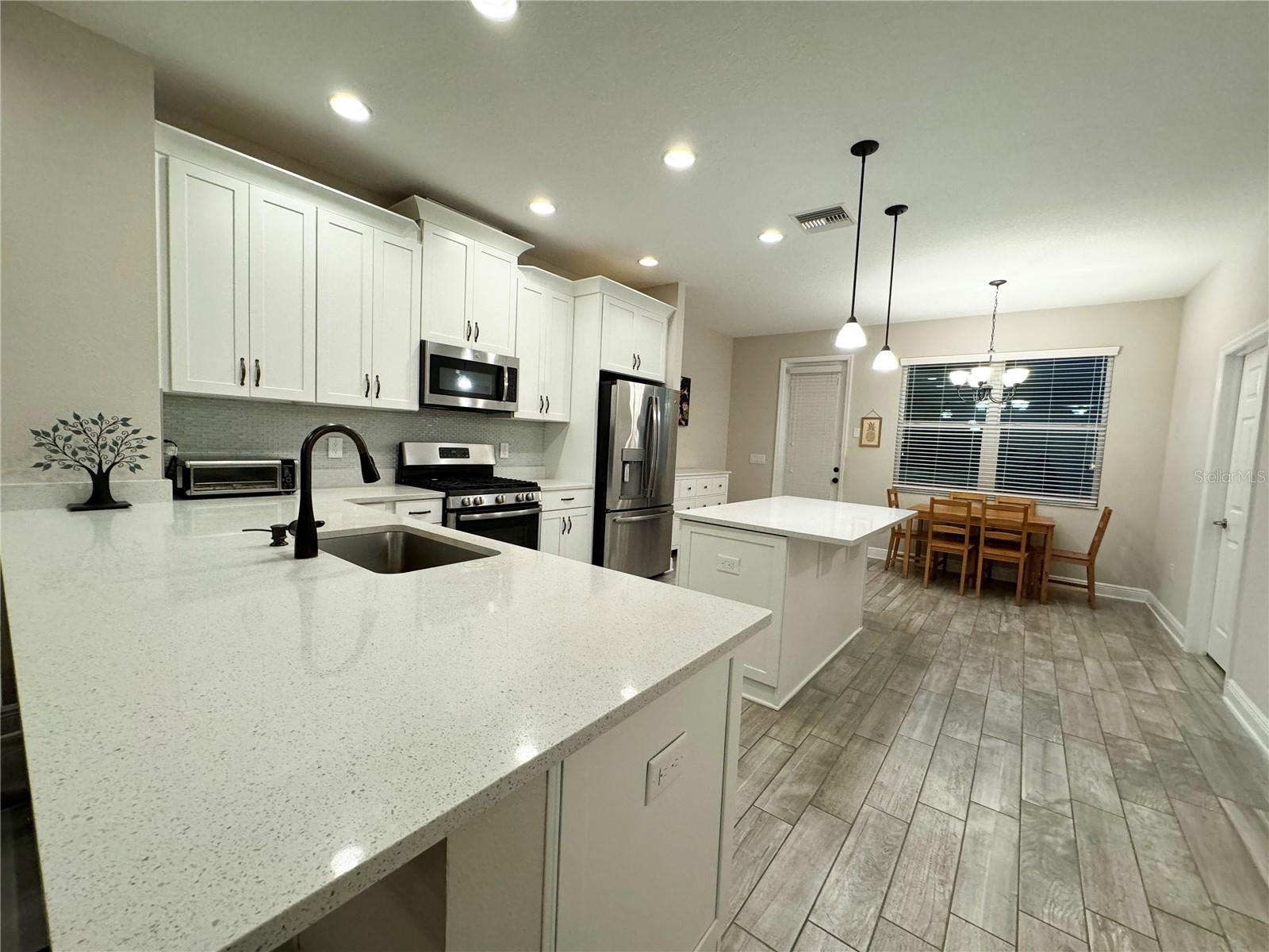 Image 7 of 64 For 12526 Rangeland Boulevard