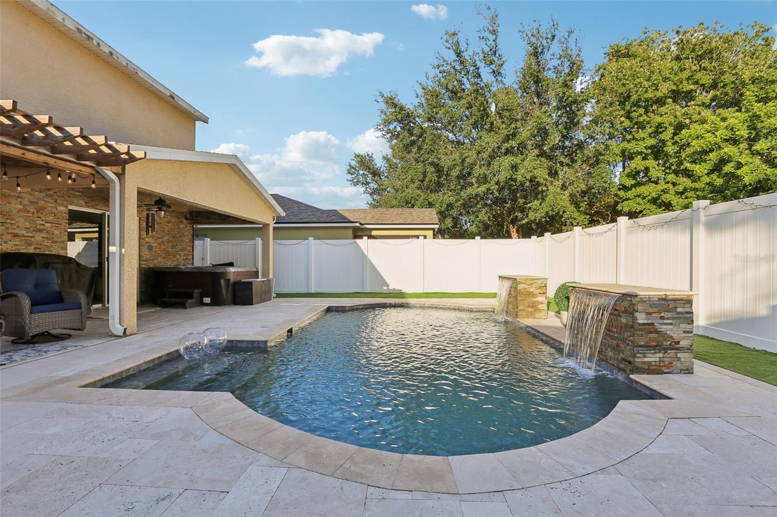 Image 49 of 69 For 11511 Crestlake Village Drive