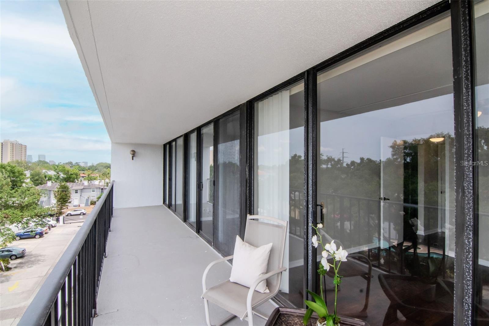 Image 11 of 18 For 3211 Swann Avenue 502