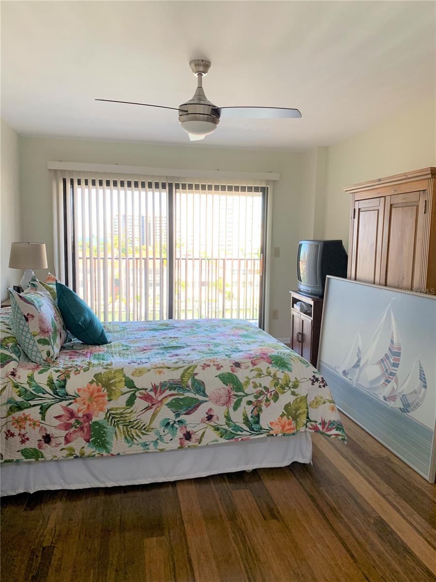 Image 19 of 30 For 240 Sand Key Estates Drive 257