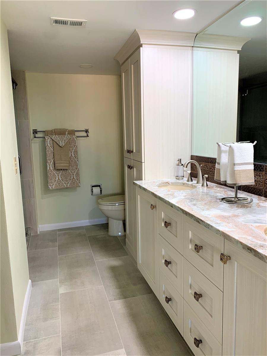 Image 23 of 30 For 240 Sand Key Estates Drive 257