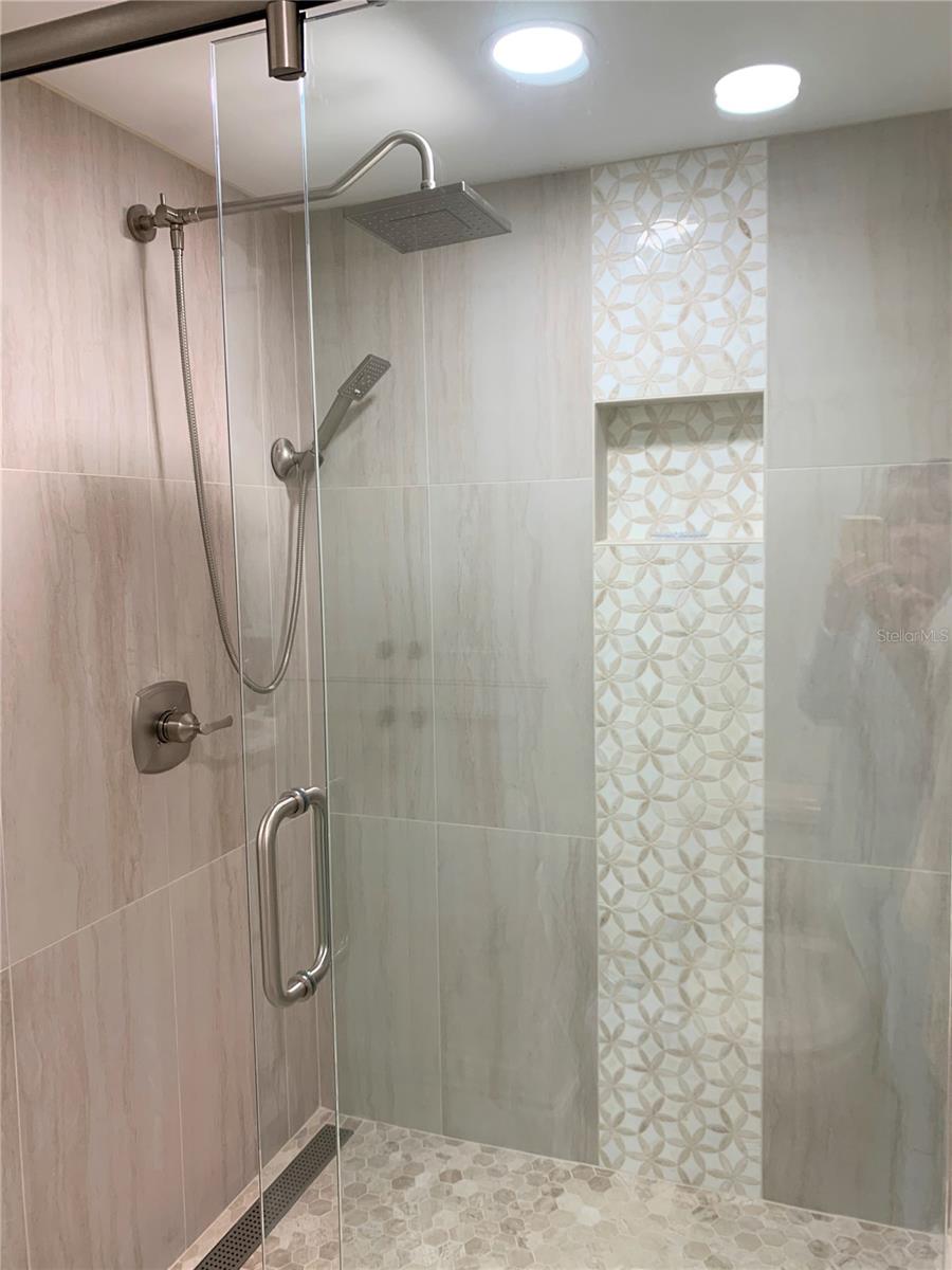 Image 24 of 30 For 240 Sand Key Estates Drive 257