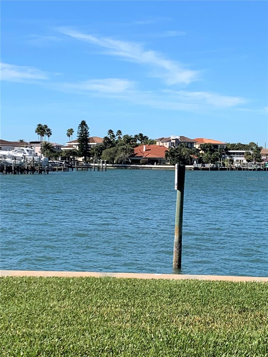 Image 4 of 30 For 240 Sand Key Estates Drive 257