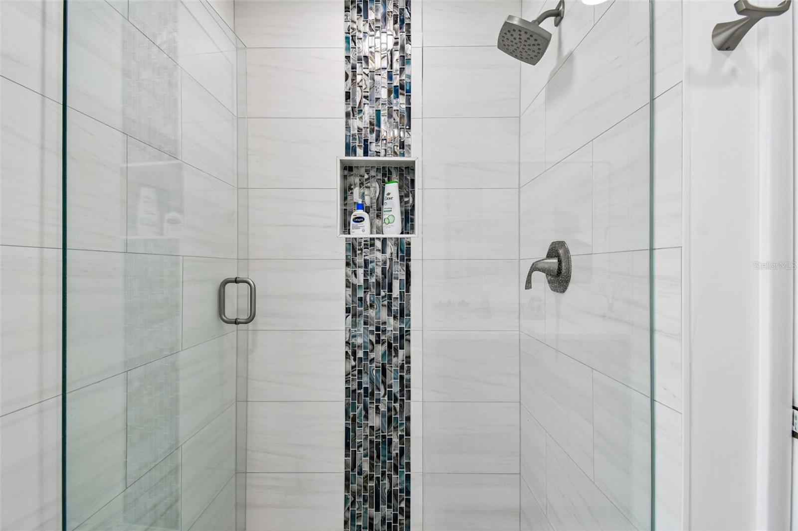 Image 50 of 82 For 340 Palm Island Ne