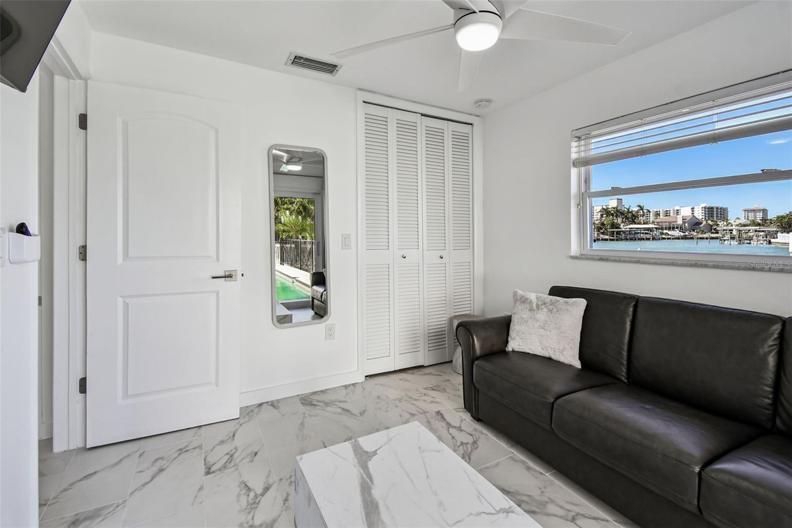 Image 53 of 82 For 340 Palm Island Ne