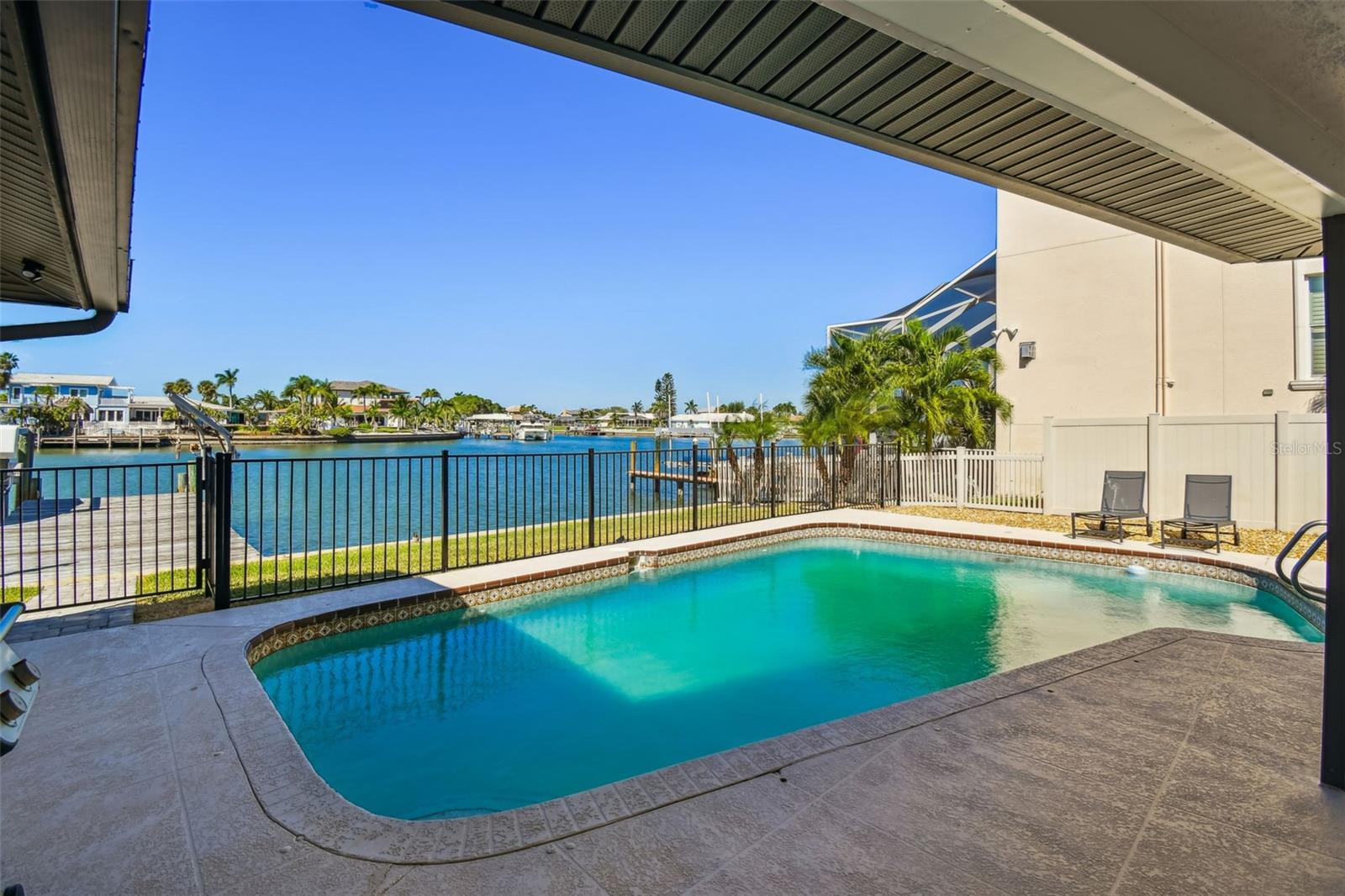 Image 61 of 82 For 340 Palm Island Ne