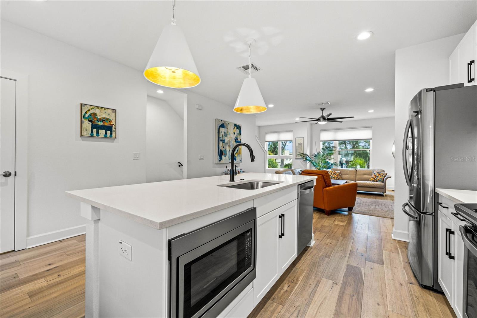 Image 17 of 55 For 2645 1st Avenue N