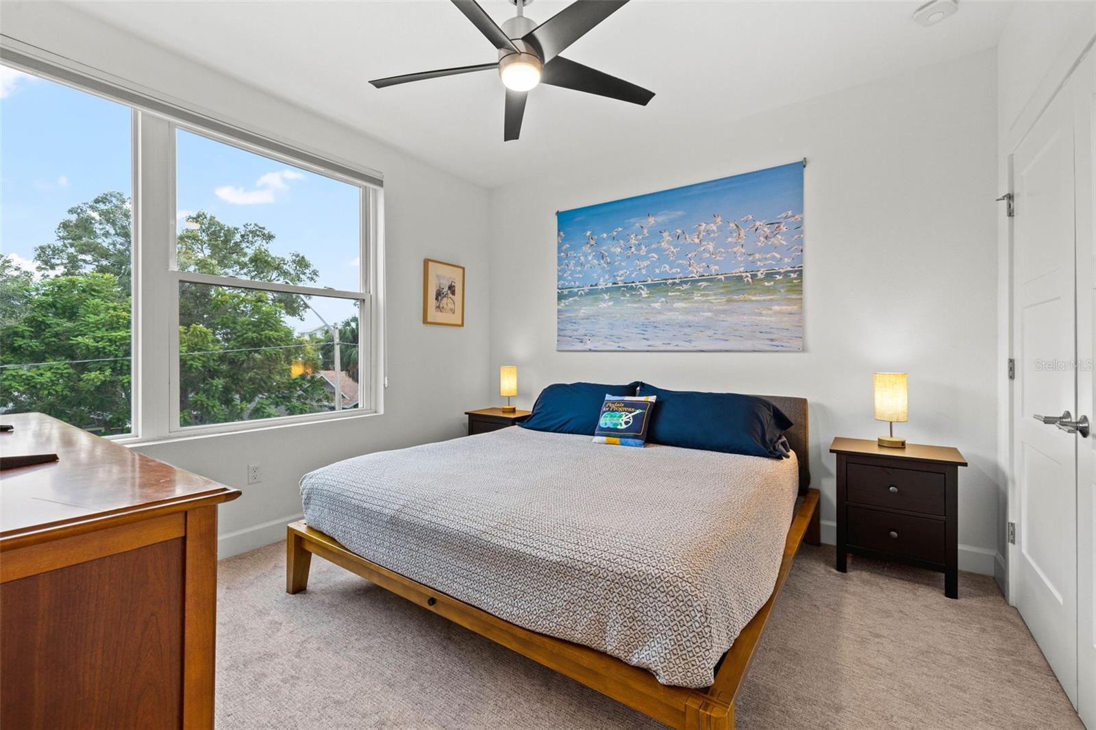 Image 27 of 55 For 2645 1st Avenue N