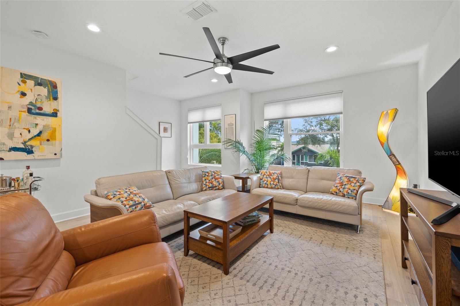 Image 8 of 55 For 2645 1st Avenue N