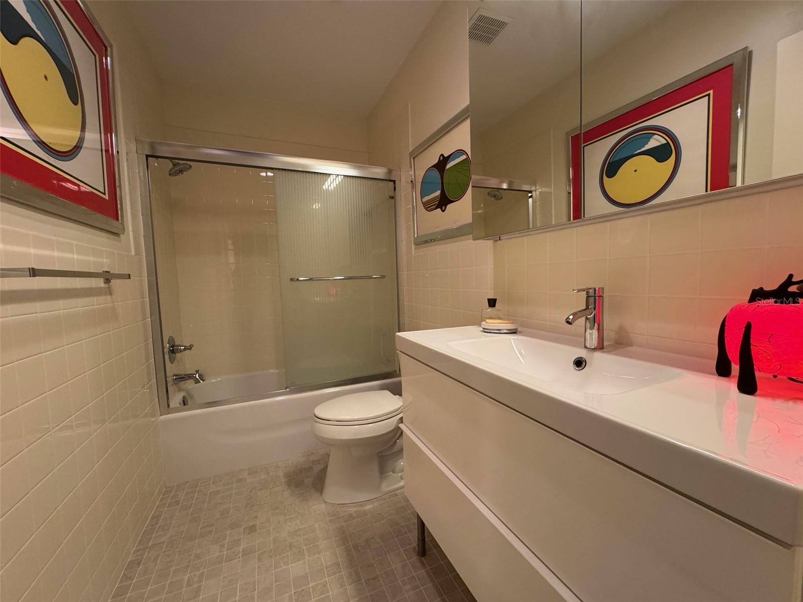 Image 13 of 67 For 2440 World Parkway Boulevard 60