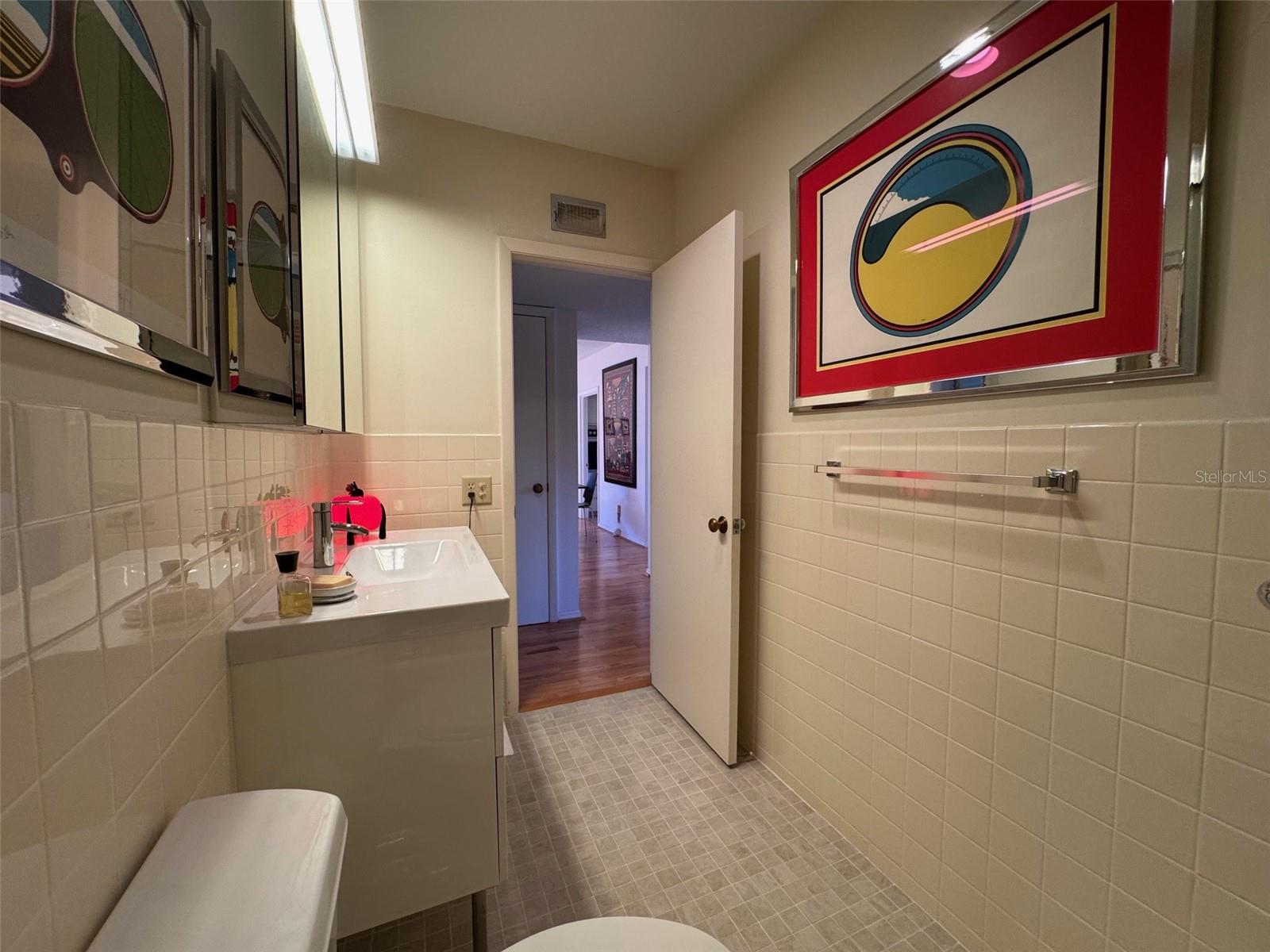 Image 14 of 67 For 2440 World Parkway Boulevard 60