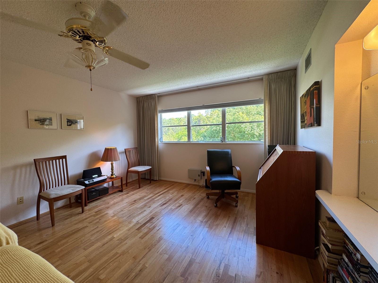 Image 19 of 67 For 2440 World Parkway Boulevard 60