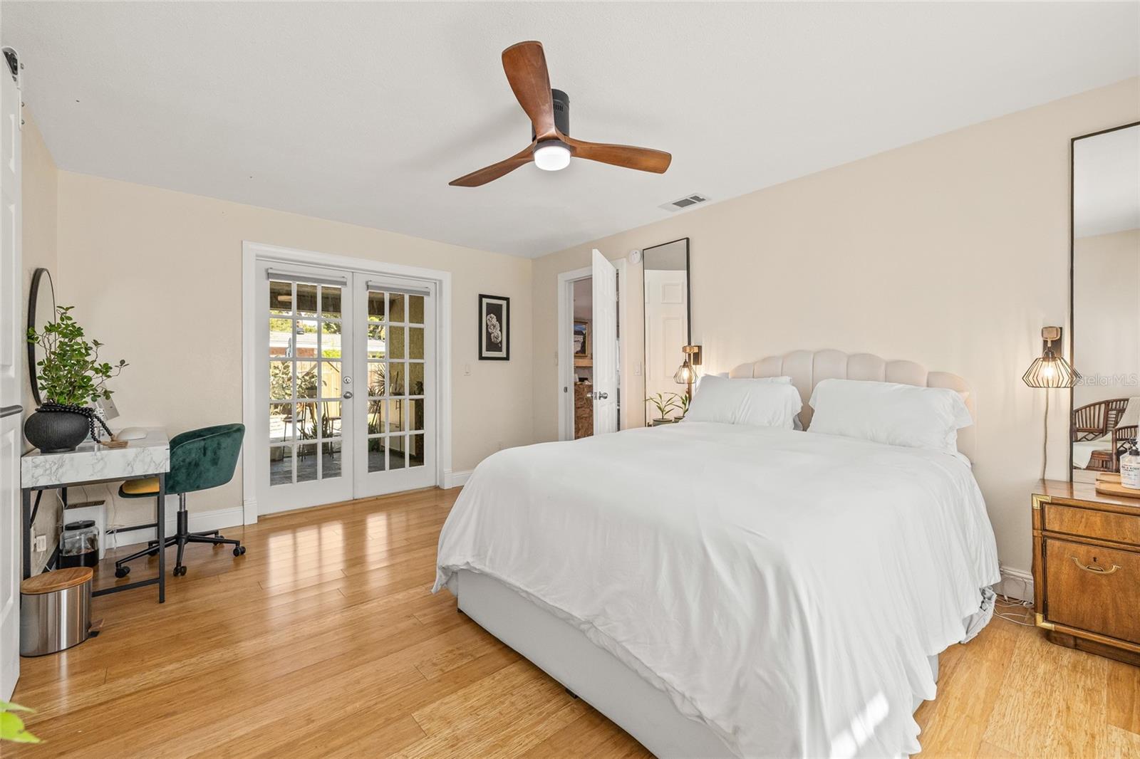 Image 16 of 33 For 2901 61st Avenue S