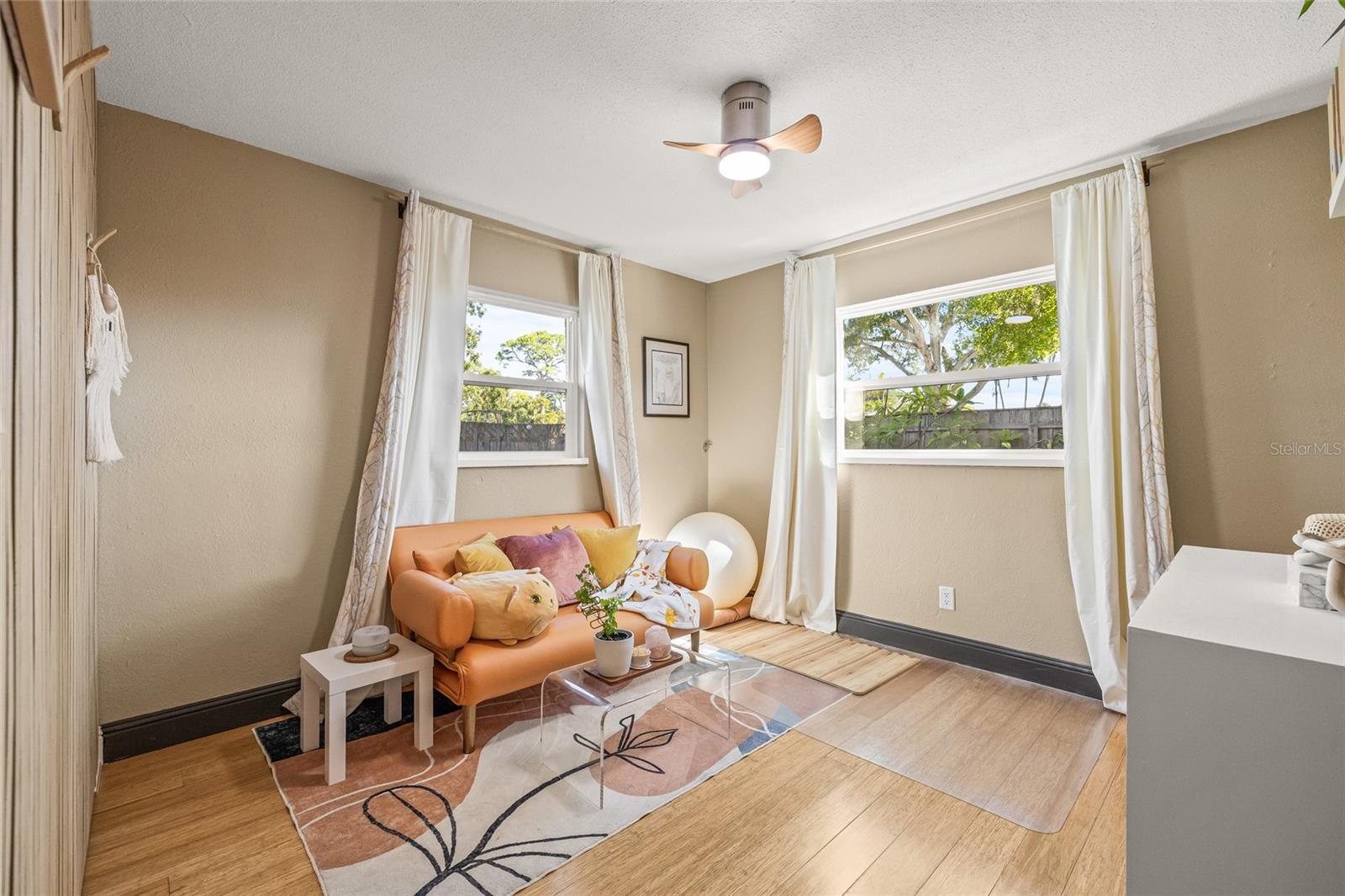 Image 21 of 33 For 2901 61st Avenue S