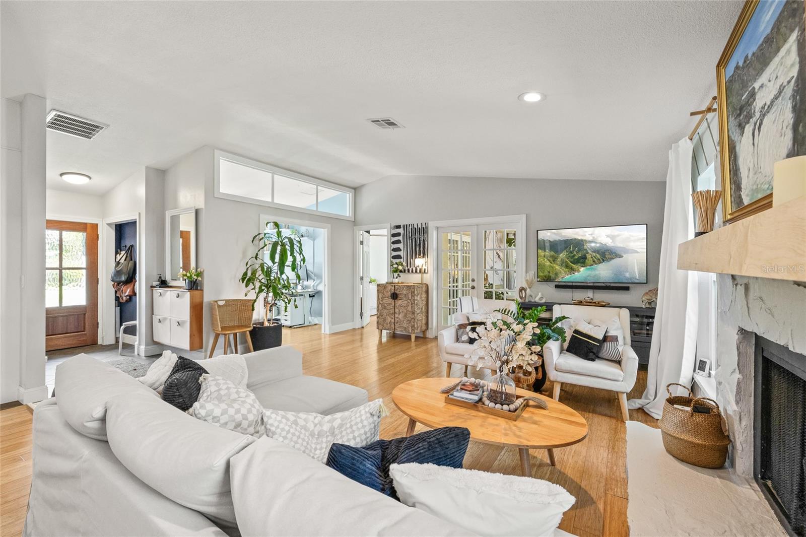 Image 5 of 33 For 2901 61st Avenue S