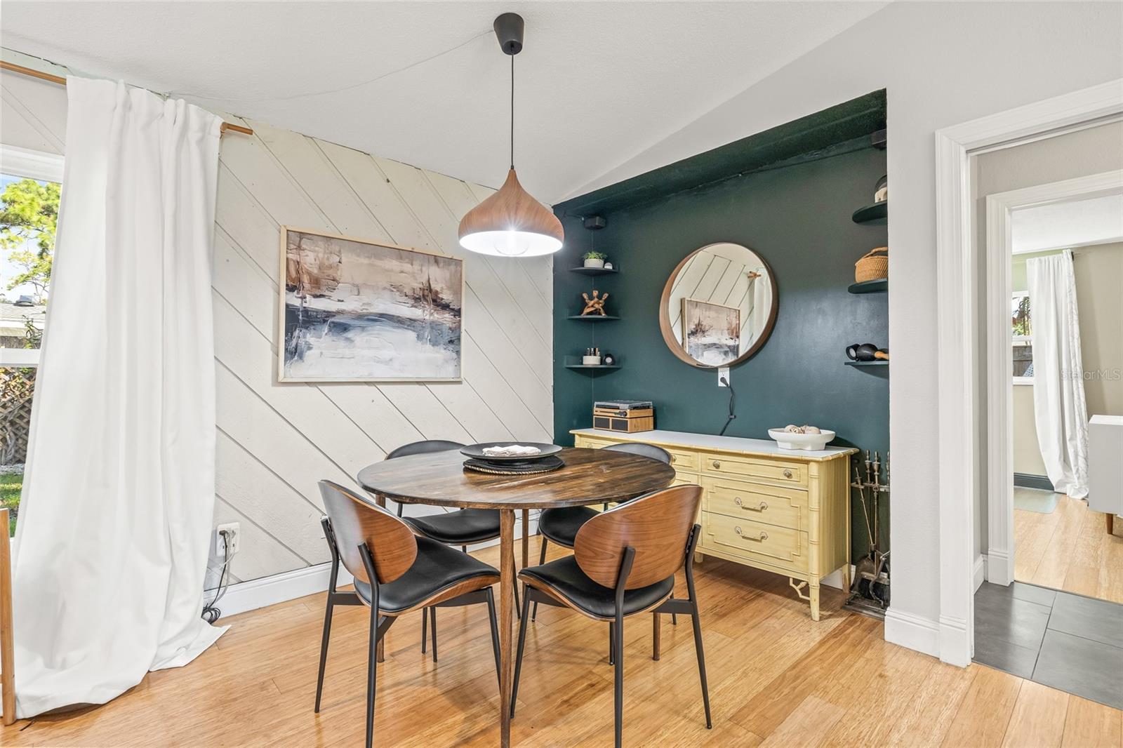 Image 9 of 33 For 2901 61st Avenue S