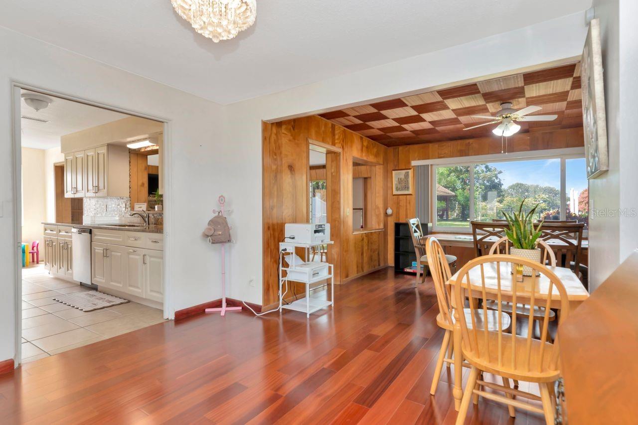 Image 12 of 52 For 2098 35th Street N