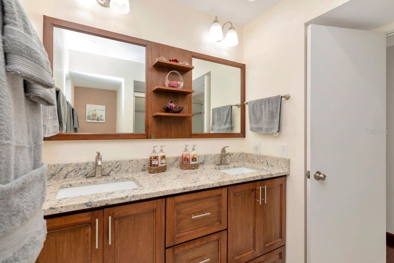 Image 32 of 52 For 2098 35th Street N