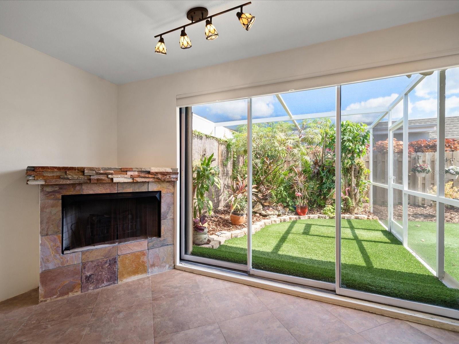 Image 14 of 40 For 6563 Grand Bahama Drive