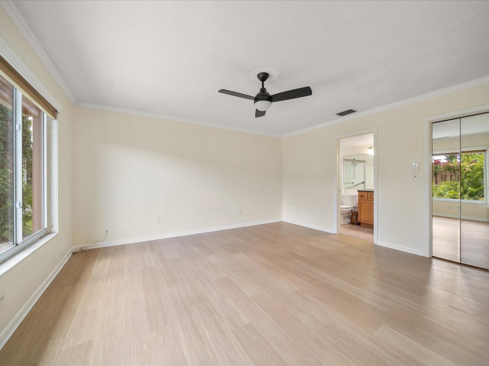 Image 26 of 40 For 6563 Grand Bahama Drive